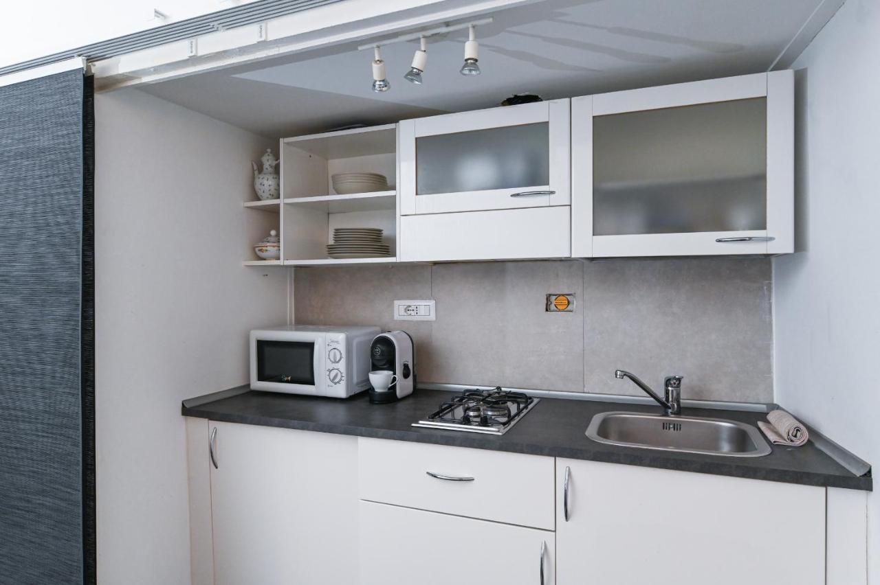 Gorgeous Trastevere Loft On The River Rom Eksteriør billede