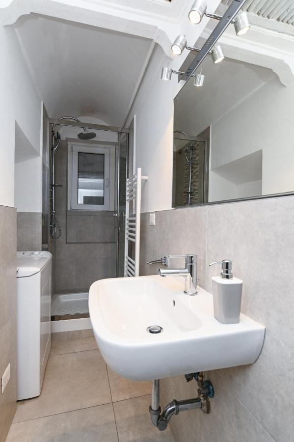 Gorgeous Trastevere Loft On The River Rom Eksteriør billede